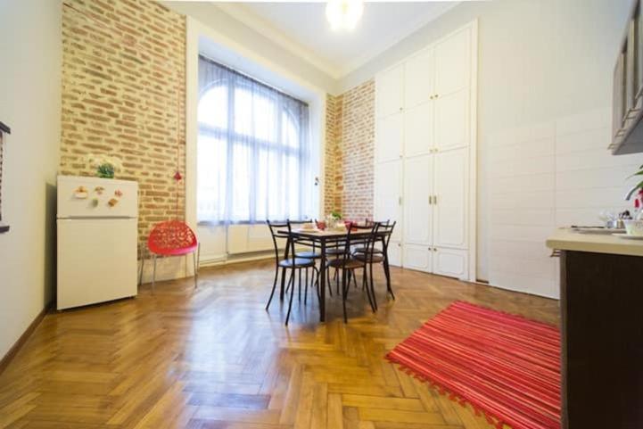 Apartment On Tabidze 3/5 Тбілісі Екстер'єр фото